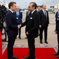 Emmanuel Macron en visite d’État au Maroc : Accueil chaleureux à Rabat